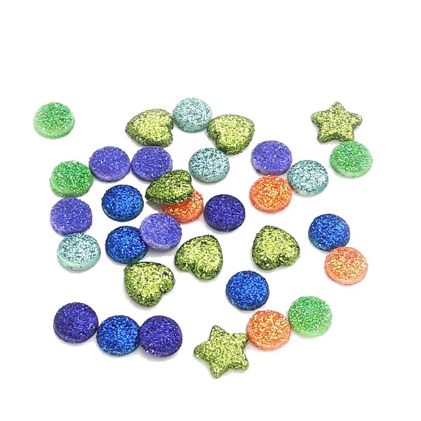 Lot de mini cabochons en paillettes, ronds, coeurs, étoiles, à coller, pour bijoux et scrapbooking, x 33