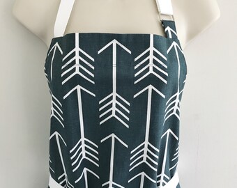 Gray Arrow Apron for woman | Apron for Man | Unisex Apron | Charcoal Gray Arrows | Kitchen Apron | Foodie gifts