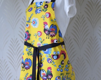 Handmade Polish Apron / Folk print Apron for Women / traditional fabric from Poland / flowers / roosters / colorful apron