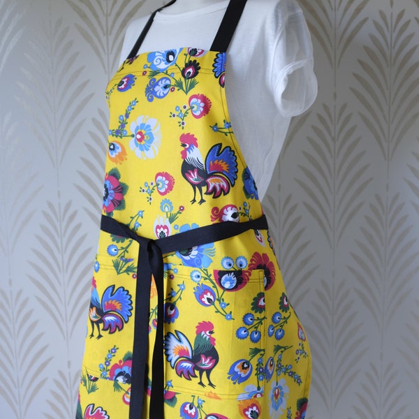 Handmade Polish Apron / Folk print Apron for Women / traditional fabric from Poland / flowers / roosters / colorful apron