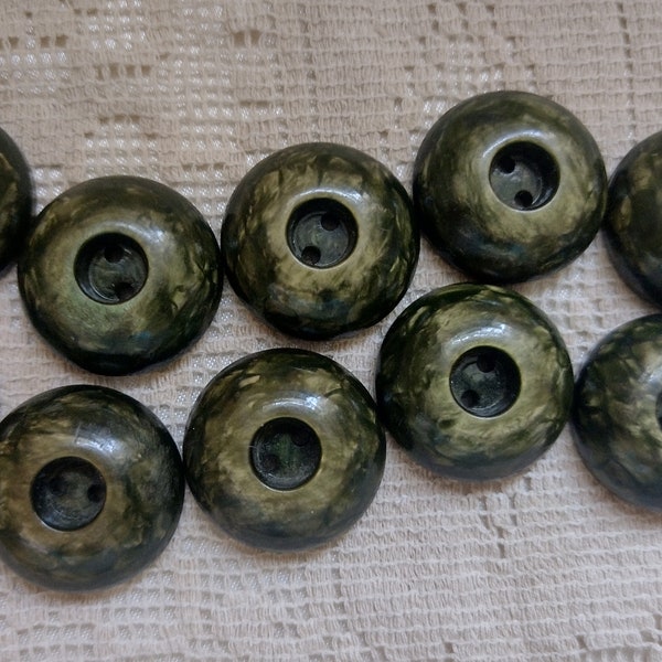 Vintage set of 10 1960s green, mottled, domed coat buttons