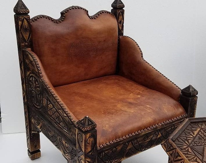 One of a kind vintage cedar and leather touareg nomad  chair, great moroccan furniture and home decor piece