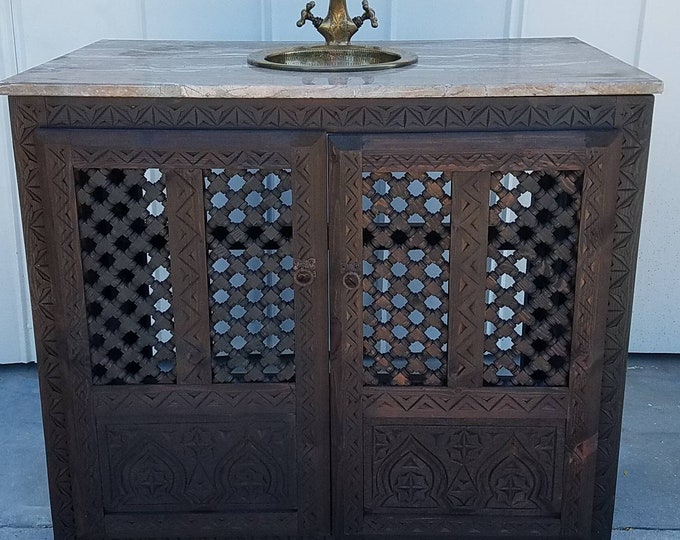 Unique moroccan mousharabia artwork handmade bathroom sink vanity cabinet with marble top with unique faucet brass vessel bedroom bathroom