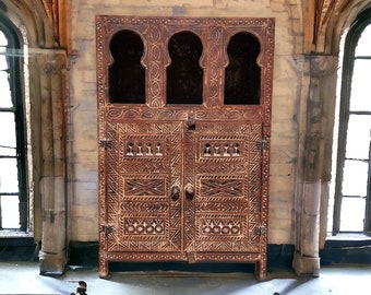 Vintage nomad touareg african cabinet moroccan armoire ethnic handmade wooden bedroom wedding tradition tribal unique piece of furniture