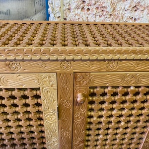 Handmade moroccan mousharabia lattice wooden cabinet artwork moorish bedroom furniture living room middle eastern kitchen cabinet