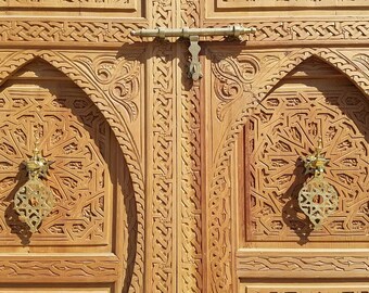 Exquisite Moroccan royal palace extra large palace door carved indoor outdoor wooden gate brass knockers moorish andalusia alhambra door