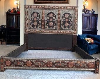 A conversation piece Royal Vintage silver camel bone headboard bed for bedroom inlaid moroccan furniture decor Sultan Harem bed