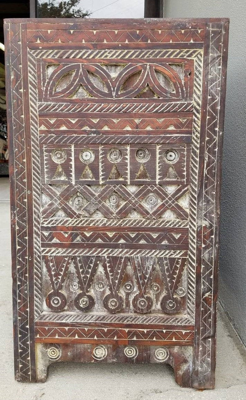 Vintage Holz afrikanischen Brust marokkanische Buffet geben | Etsy