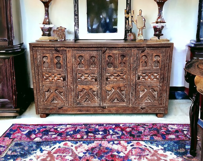 Vintage wooden african chest moroccan buffet give your bedroom furniture a touareg nomad touch ethnic tribal home unique decor wedding gift