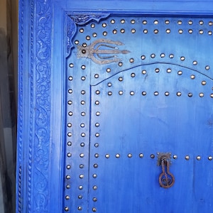 Harem sultan blue extra large palace door hand carved trim indoor outdoor moroccan wooden gate with metal knockers & metal head nails