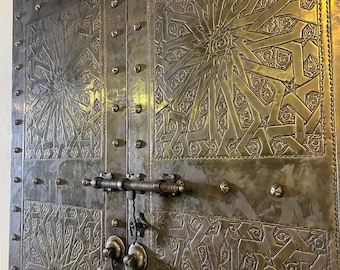 Exquisite Moroccan royal palace extra large palace door carved indoor outdoor brass door with knockers moorish andalusia alhambra door