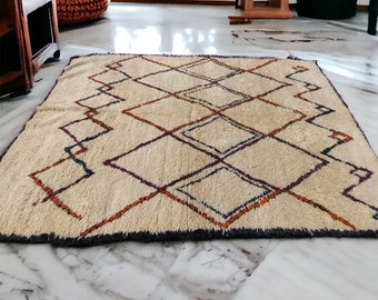 105” x 67” Beni ourain rug handwoven moroccan carpet with argyle and diamond geometric pattern for bedroom or living room floor area