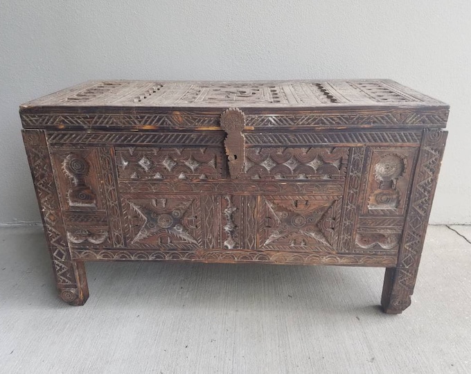 Vintage wooden african chest moroccan cabinet give your bedroom furniture a touareg nomad touch ethnic tribal dowry chest ethnic furniture