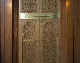Exquisite Moroccan royal palace extra large palace door carved indoor outdoor wooden gate brass knockers moorish andalusia alhambra door