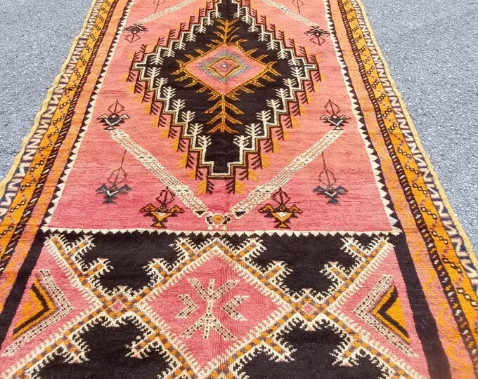 113” x 57” Dark orange and gold/ black Vintage taznakht rug collection piece moroccan berber handwoven carpet connoisseur rug for bedroom