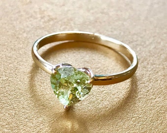 丨Special Offer丨Natural Green Morganite Cocktail 14k Solid Yellow Gold Ring, Green Triangle