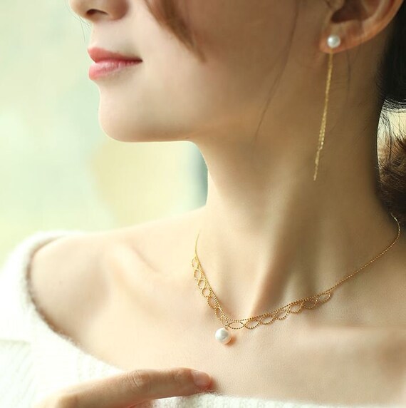 Akoya pearls store gold jewelry
