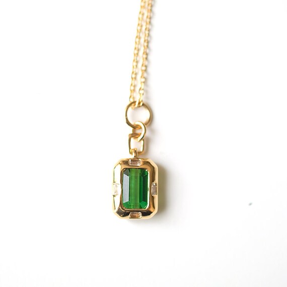 Natural Green Tourmaline Pendant With 18K Solid Yellow Gold