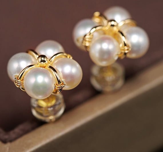 Teardrop Pearl Earrings 14k Gold