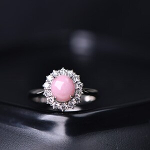 Queen Conch Pearl & White Diamond 18k Solid White Gold Ring customize ...