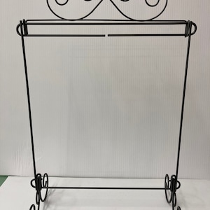 Scroll single Table stand- Ackfeld Manufacturing 12 x 14 inches quilting needlepoint crossstitch scrapbook