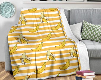 Youran Banana Milk Blanket Comfortable Luxury Crystal Velvet and Polaris Blankets 50 x 60 Throws Perfect for Layering Any Bed Youran Banana Milk Blanket Comfortable Luxury Crystal Velvet and Polaris Blankets 50 x 60 Throws Perfect for Layering Any Bed