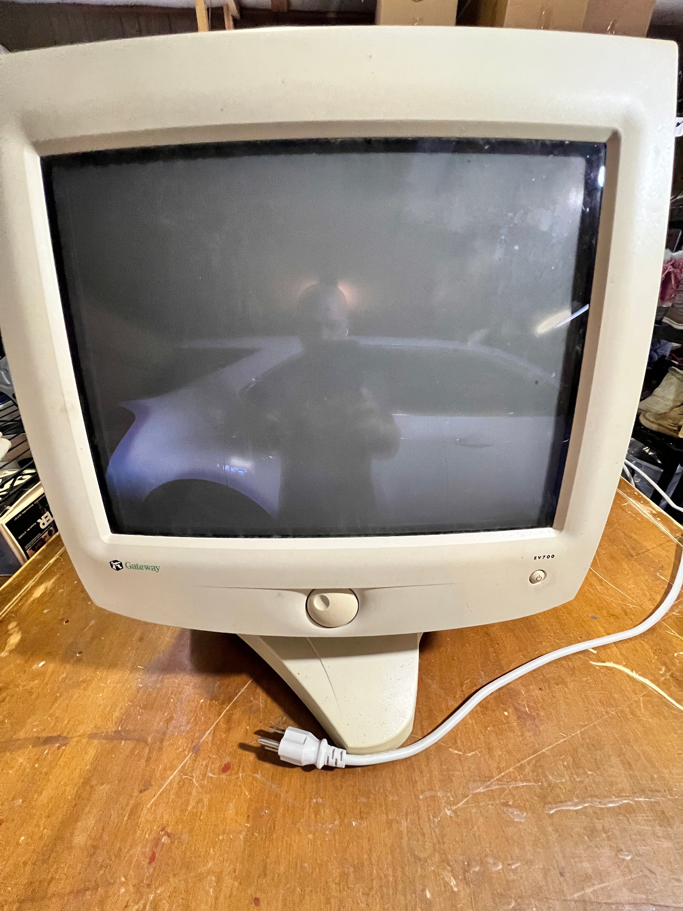 Gateway 2000 Model EV700 CRT Monitor Vintage Retro Gaming W/VGA Cable