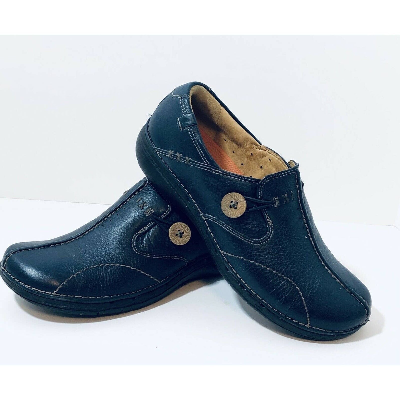 clarks un loop shoes navy