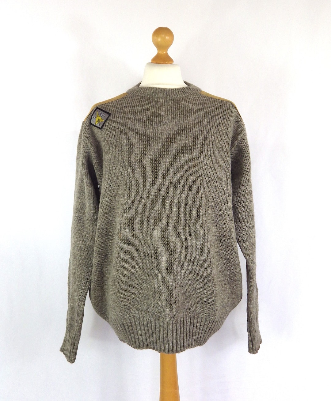 Vintage trui van puur wol: grijze rustieke trui met leren