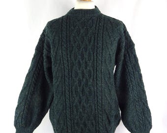 Vintage aran cable knit dark forest green wool classic sweater Chest 45" L XL