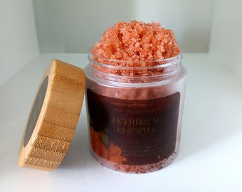 Sugar scrub with natural ingredients