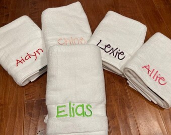 Personalized Kids Bath Towel, Embroidered Cotton Towel
