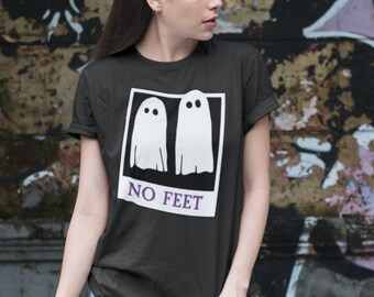 No Feet Tshirt -Halloween Horror Vintage Style Hocus Pocus Beetlejuice Inspired Short-Sleeve Unisex Tee