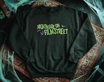 Sudadera bordada de Pesadilla en la Calle del Cine - Unisex - Inspirada en películas de terror