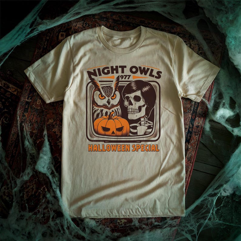 Night Owls Halloween Special 1977  - Horror Movie Retro 70s Late Night With the Devil Inspired Unisex T-shirt