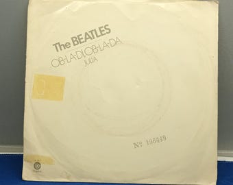 45 rpm The Beatles - Ob-La-Di-Ob-La-Da / Julia  Vintage 7" Vinyl Record  VG+/M-