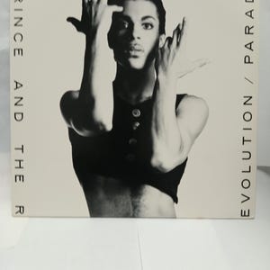 LP  R&B Prince and The Revolution &quot;Parade&quot; Vintage Vinyl Record  M-/M-