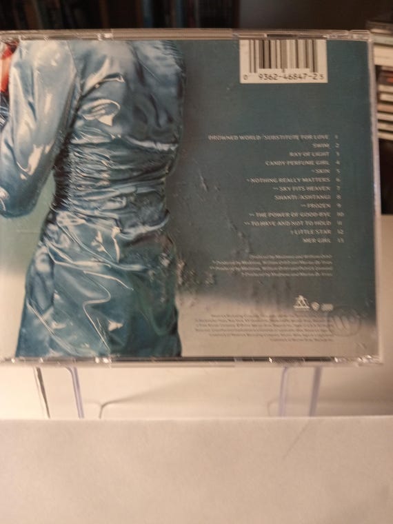 CDポップ マドンナ「Ray of light」中古 - Etsy 日本