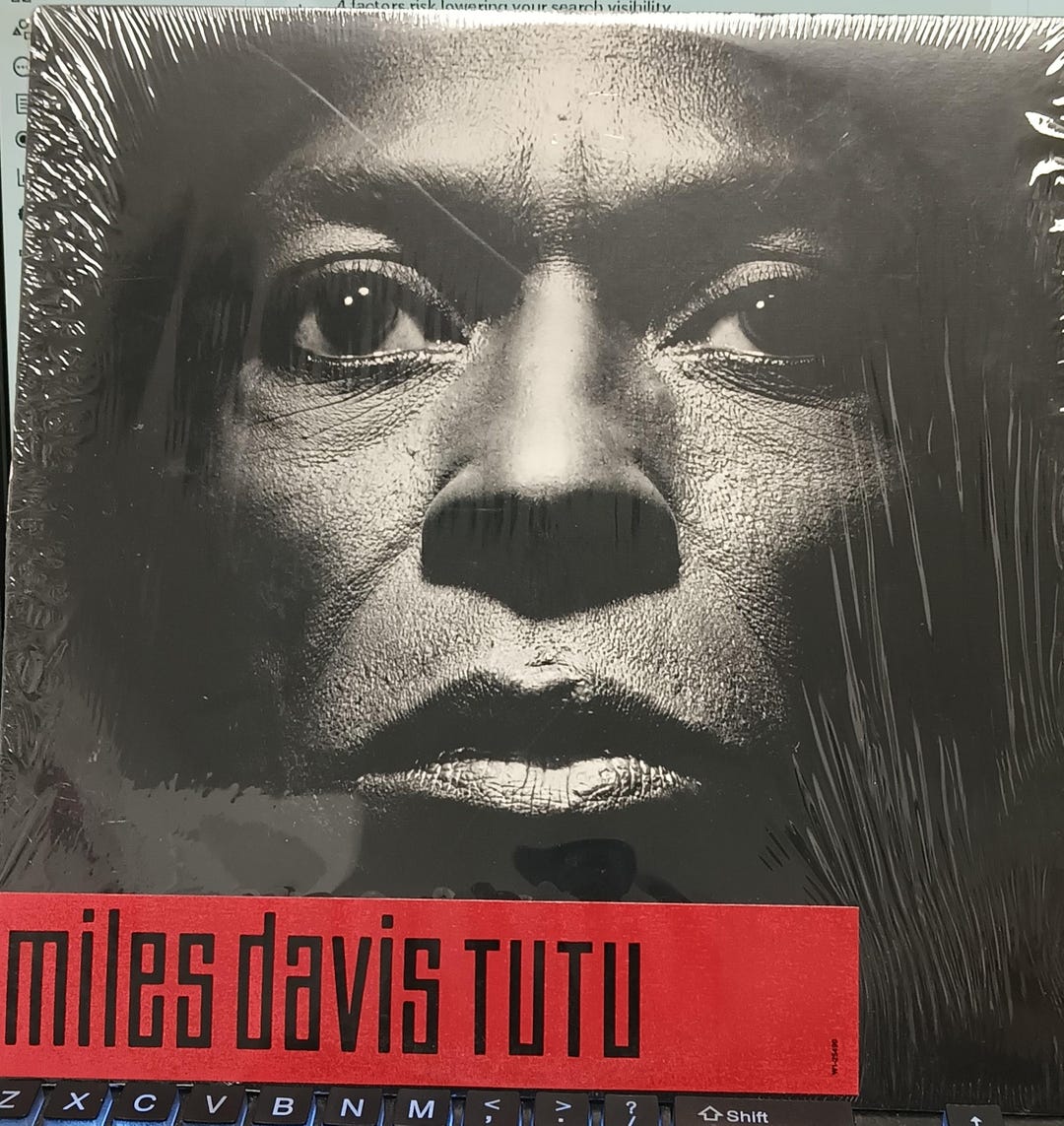 LP「マイルス・デイヴィス/TUTU」シュリンクと帯付き