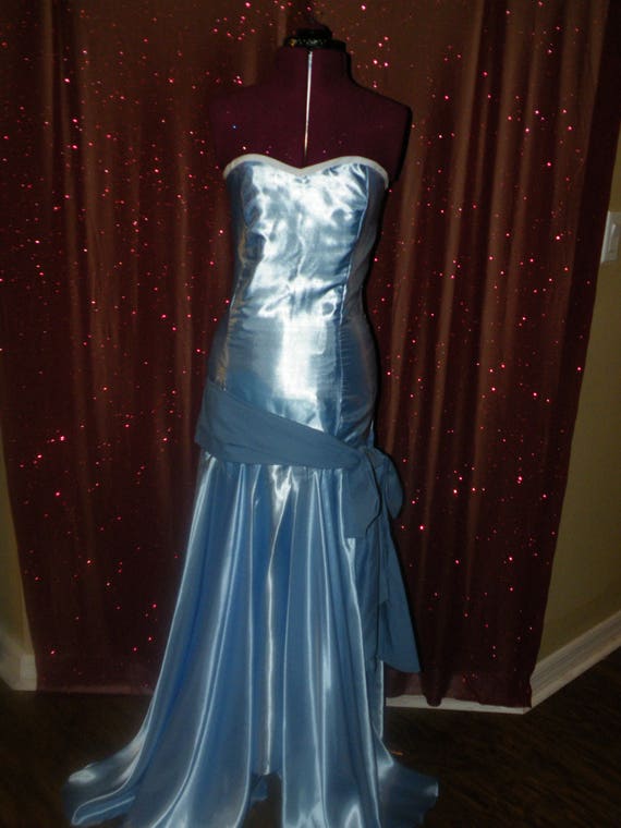 tiana blue dress