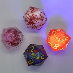 Invincible Dice Set