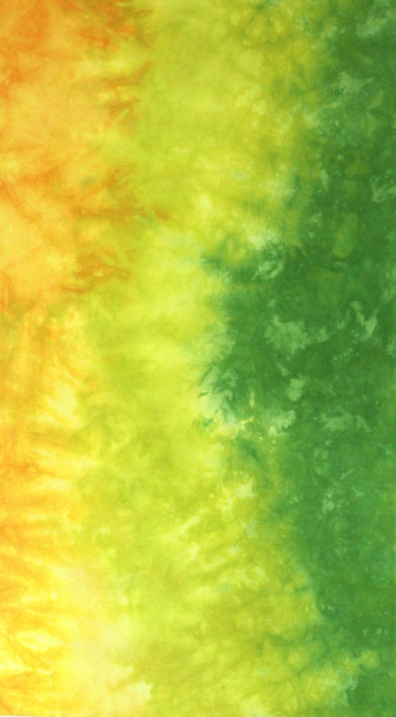 Yellow and green gradient of quilting cotton, fabric moves from bright yellow through lime to bright green Half yard D (21x36)