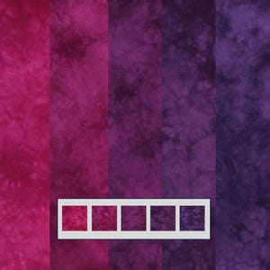Fat quarter bundle in a gradient from red violet to purple