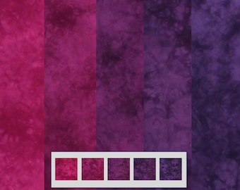 Fat quarter bundle in a gradient from red violet to purple