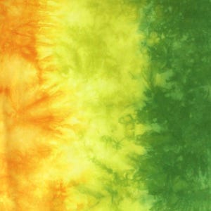 Yellow and green gradient of quilting cotton, fabric moves from bright yellow through lime to bright green Half yard G (21x36)