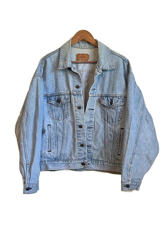 Vintage Levi’s Denim Jacket (M)