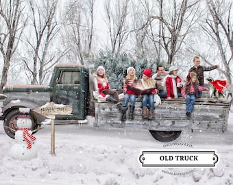 Old Truck Christmas Digital Background: Family Holiday Card (Photoshop)