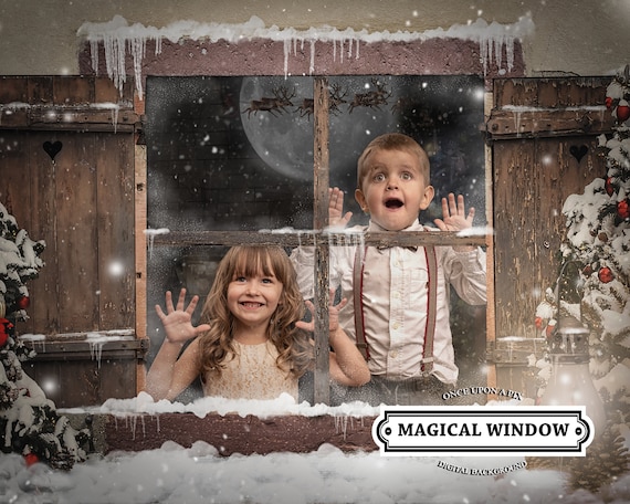 Sfondo fotografico con finestra di Natale, albero di Natale, idea regalo, rustico, finestra in legno, luna piena, sfondo notturno, decorazione per feste di famiglia, striscione fotografico (210 x 150