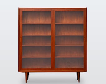 Mid Century Modern Teak Glass Door Display Curio Cabinet by Hundevad