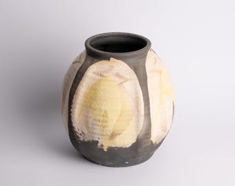 Vintage Black & White Japanische Ikebana Vase vom Künstler signiert